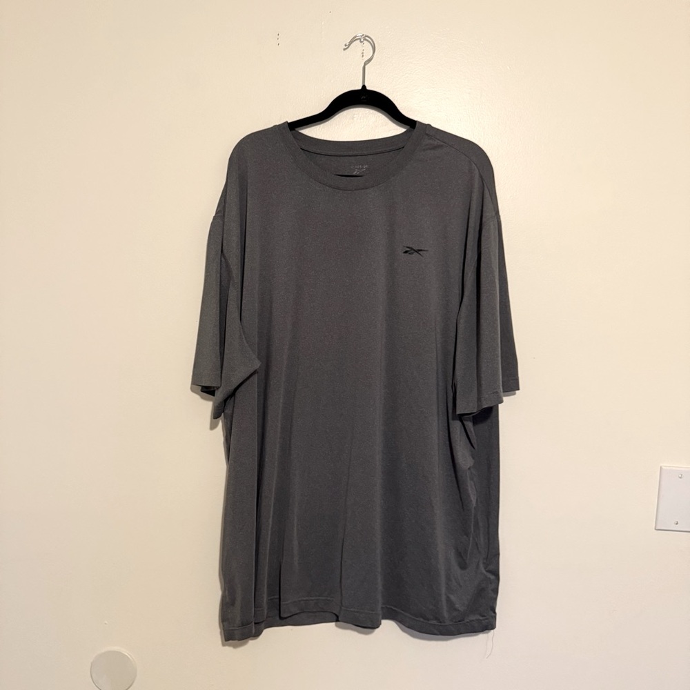 Reebok | Men's Charcoal Short Sleeve Tee